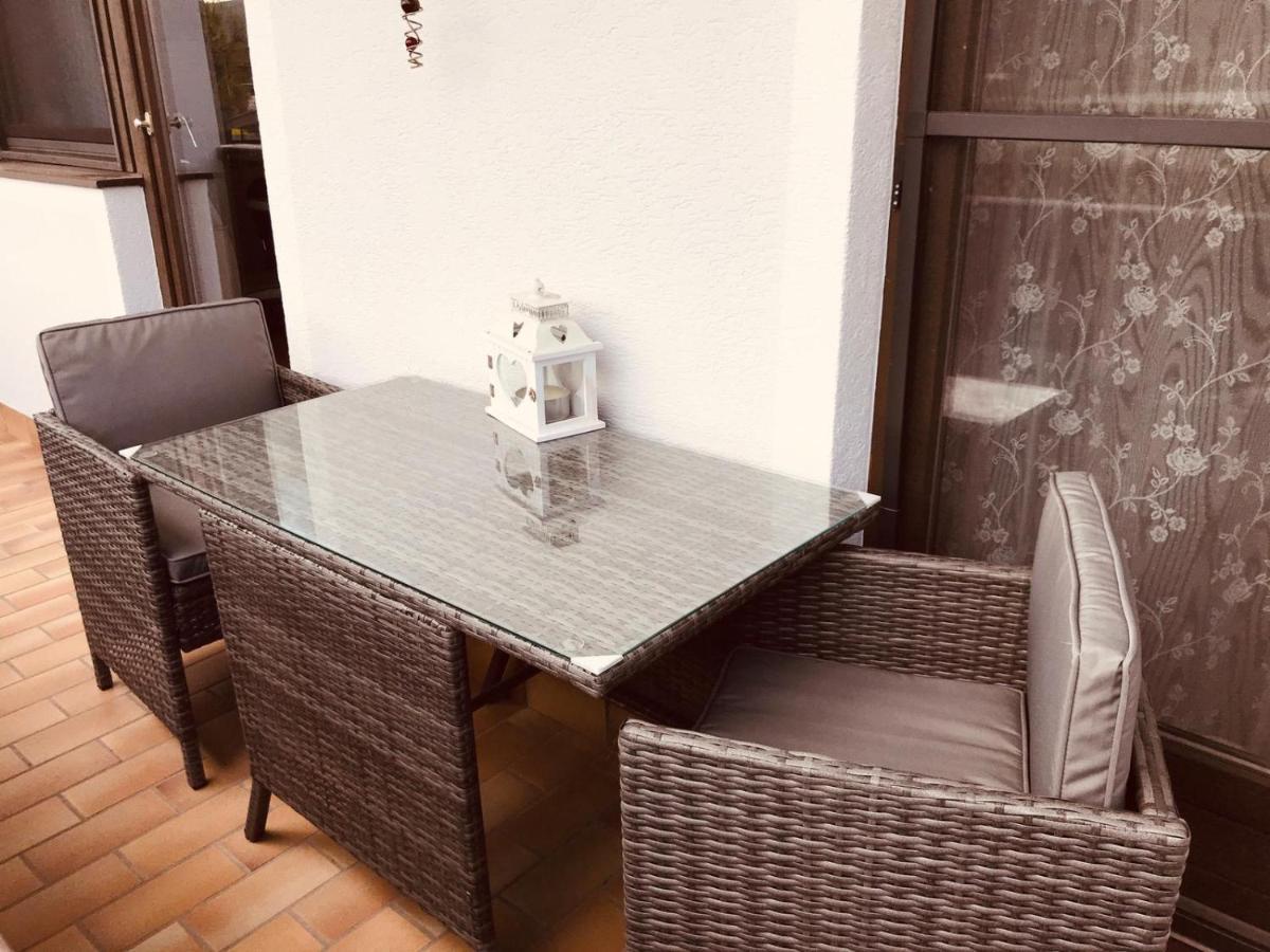 Ferienwohnung Resi Mit Traumhaftem Seepanorama Steindorf am Ossiacher See Buitenkant foto